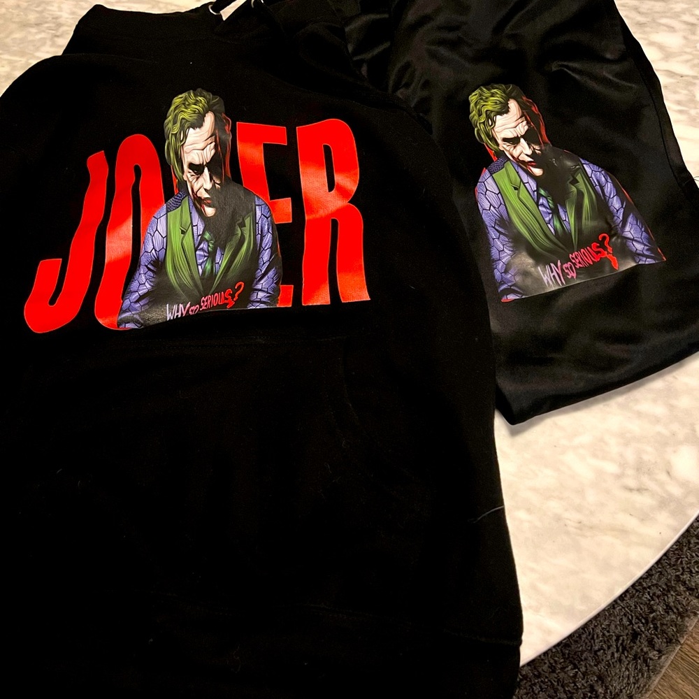 Joker jogger set, please advise me of your size